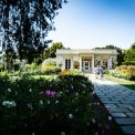 Photo Garden pathway